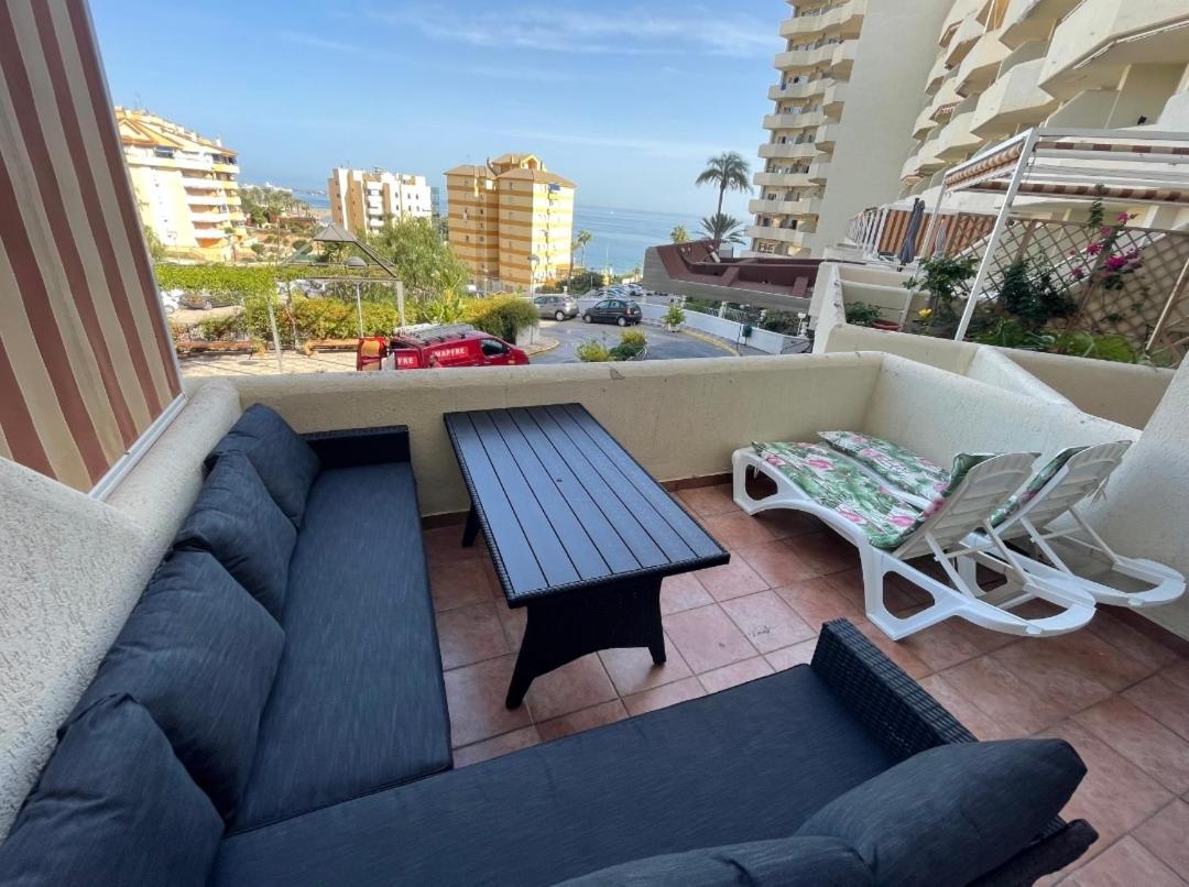 El Estudio De La Playa Benalbeach 317 Terraza Vistas Al Mar Benalmádena Exterior photo